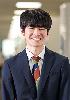 土木系 入社4年目・大阪府出身