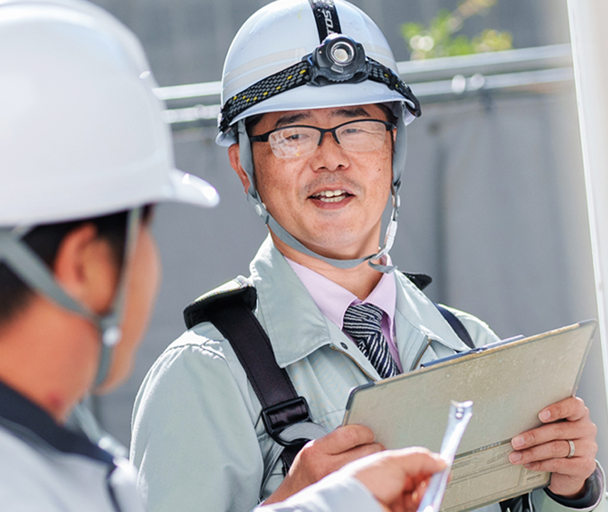 設計から施工管理まで経験。後世に残る建築物に関われる。