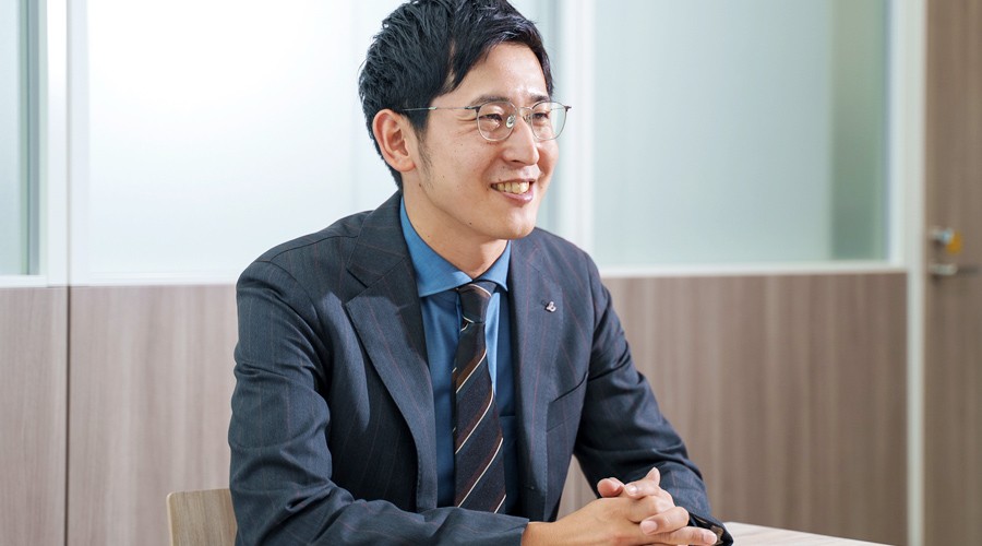 このままの働き方でいいのか。別の選択肢を考え始める。